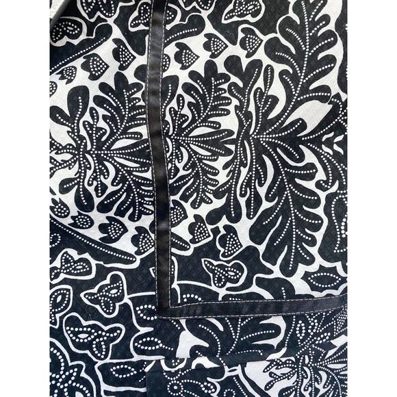 Coldwater Creek Black and‎ White Blazer Petite - M Excellent - Picture 12 of 13